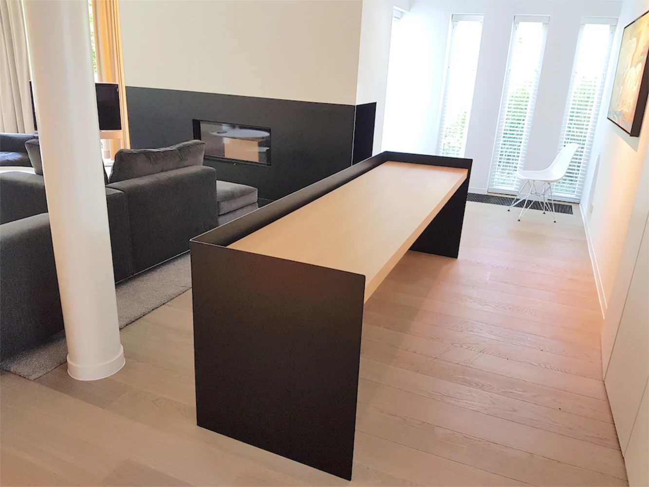 blauwstaal met hout tafel annex bureau